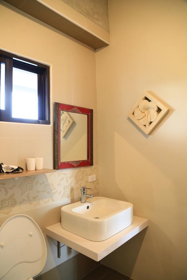 Sapientia Hotel Guangfu Exterior photo